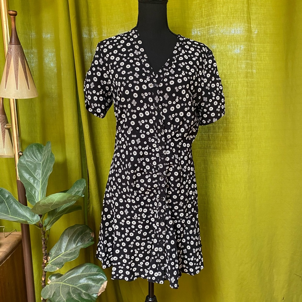 Eight Paris Dress